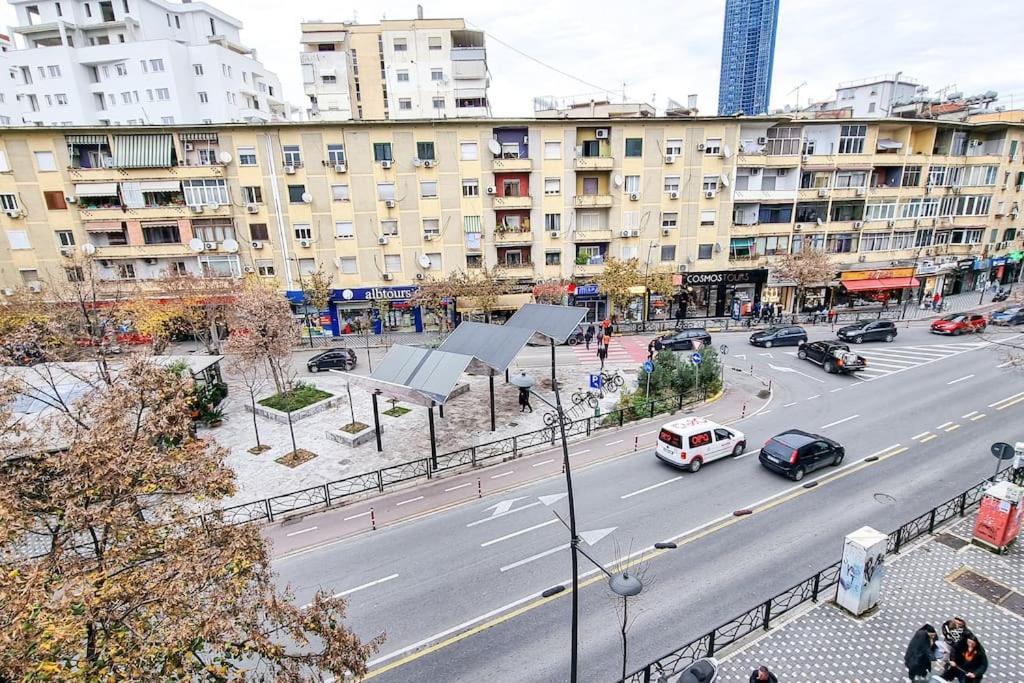 City Center 2Br Apartment Tirana Buitenkant foto